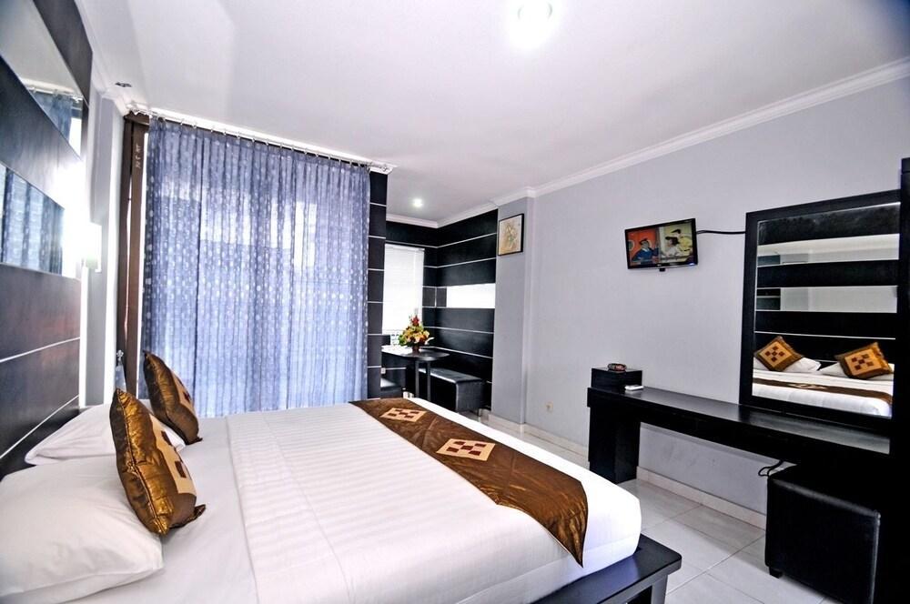 Arya Hotel & Spa Kuta  Ngoại thất bức ảnh