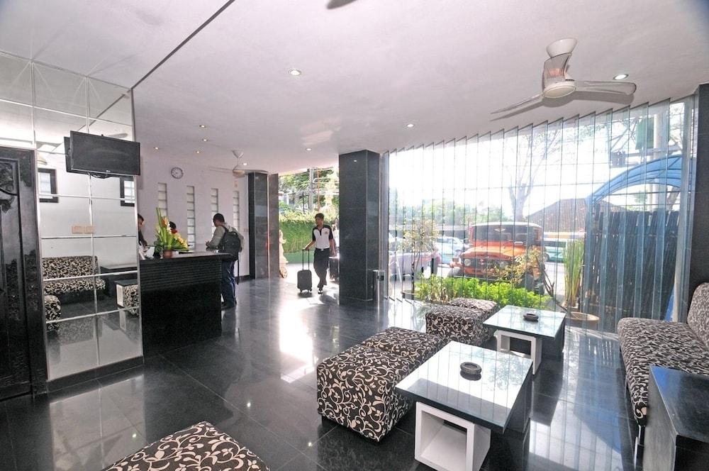 Arya Hotel & Spa Kuta  Ngoại thất bức ảnh